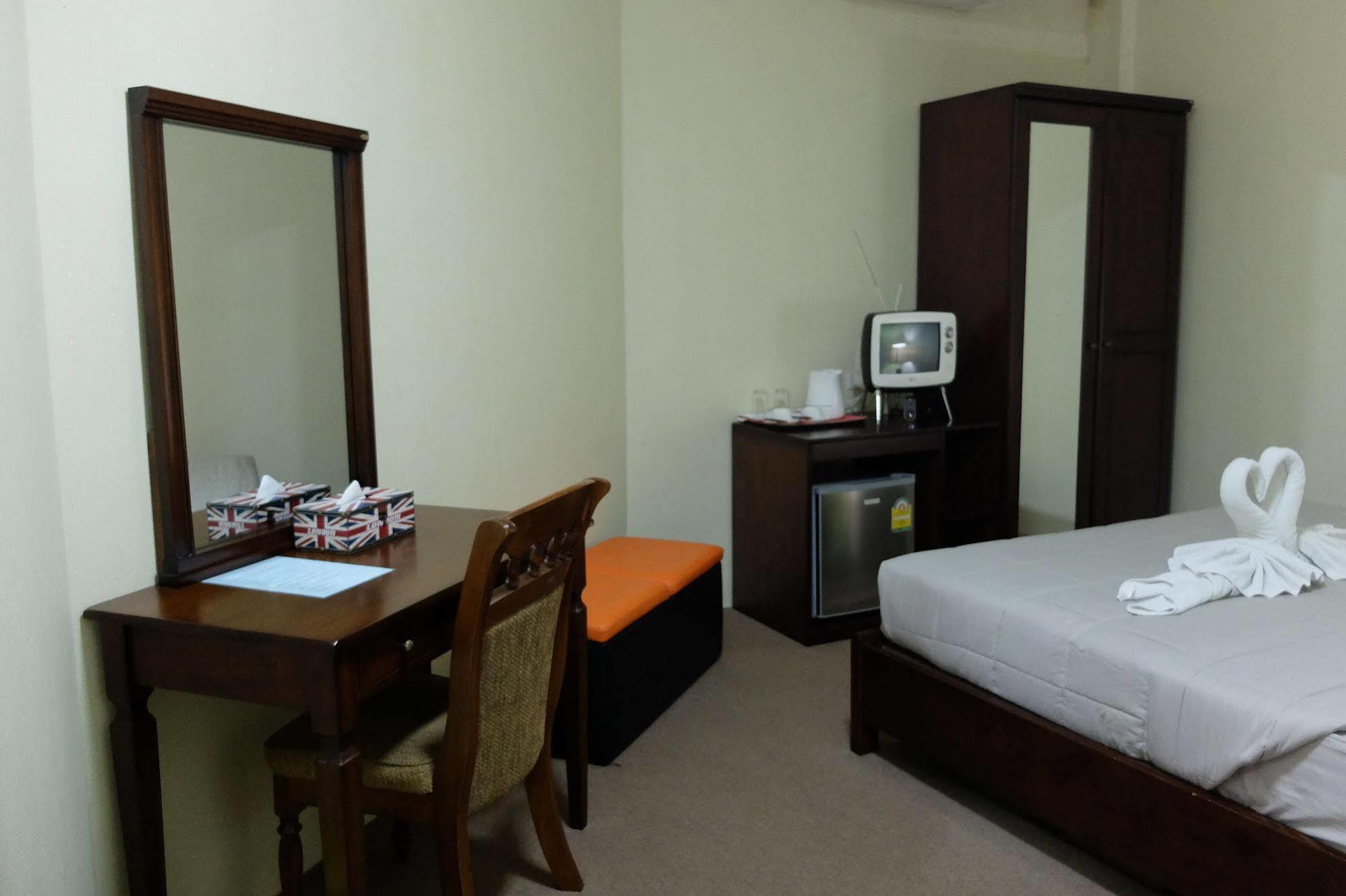 Tawanwarn Hotel Krabi town Dış mekan fotoğraf